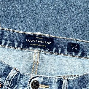 Lucky Brand Heritage Slim Jeans Men’s 33x32 Blue Distressed Denim Y2K